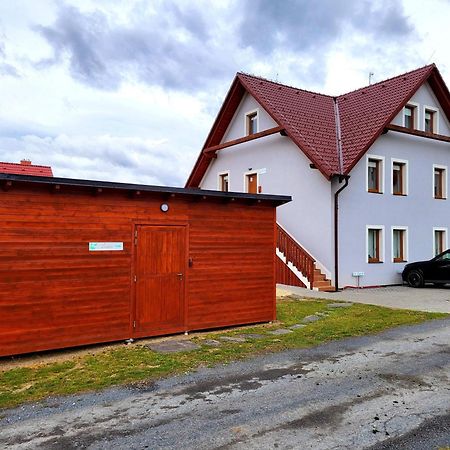 Apartmany Louka Vaclavov u Bruntalu Εξωτερικό φωτογραφία